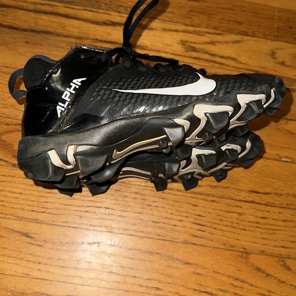 Nike football cleats 3 strap closure little boys - Picture 5 of 5